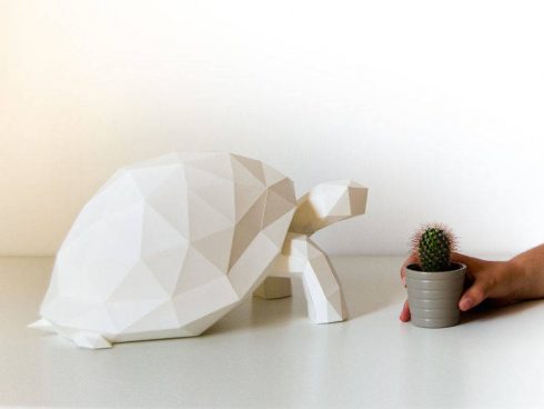 origami-inspired-wildlife-paper-lamps-4-900x675
